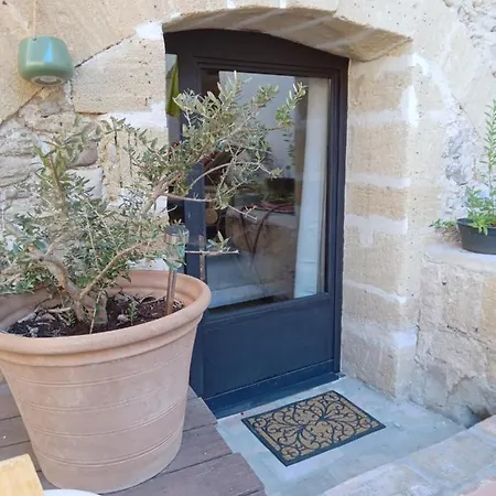 Le Clos De L'olivelle Gallargues-le-Montueux
